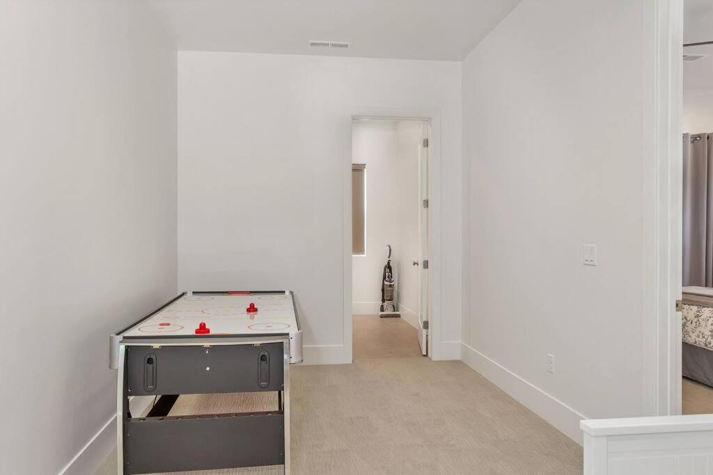Villa 17 - 4 Bedroom! Year Round Heated Pool & Hot Tub! Games! Golf! Tennis! St. George Exterior photo